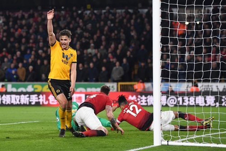 Những khoảnh khắc ở trận thua ngược của Man Utd trước Wolves - 18 Những khoảnh khắc ở trận thua ngược của Man Utd trước Wolves - 18