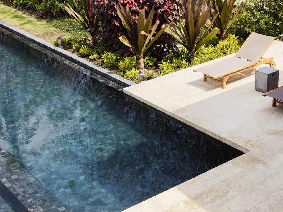 Chiêm ngưỡng dinh thự độc đáo sở hữu cả “ốc đảo” ngay giữa nhà - 12 Chiêm ngưỡng dinh thự độc đáo sở hữu cả “ốc đảo” ngay giữa nhà - 12