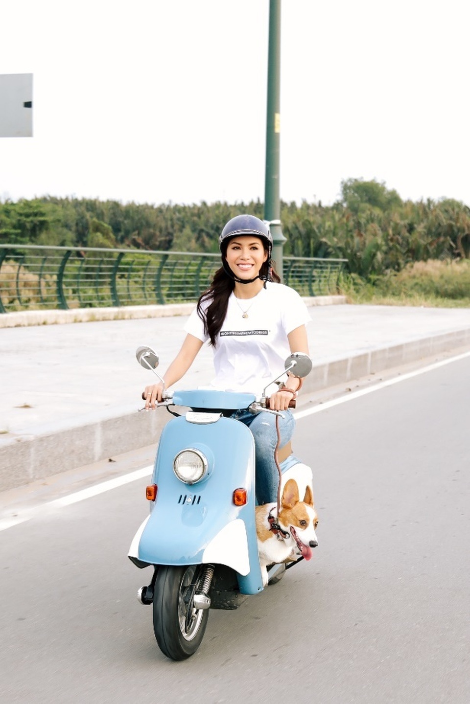 Bất ngờ với cuộc sống của Minh Tú sau ánh hào quang - 2 Bất ngờ với cuộc sống của Minh Tú sau ánh hào quang - 2