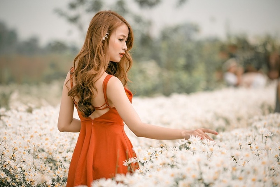 Đàn bà dại yêu hết lòng, phụ nữ thông minh tự thương lấy mình - 1 Đàn bà dại yêu hết lòng, phụ nữ thông minh tự thương lấy mình - 1