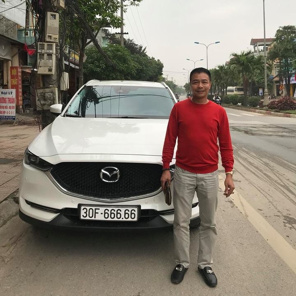 Mazda CX-5 biển ngũ quý 6 rao giá hơn 3 tỷ - 2 Mazda CX-5 biển ngũ quý 6 rao giá hơn 3 tỷ - 2