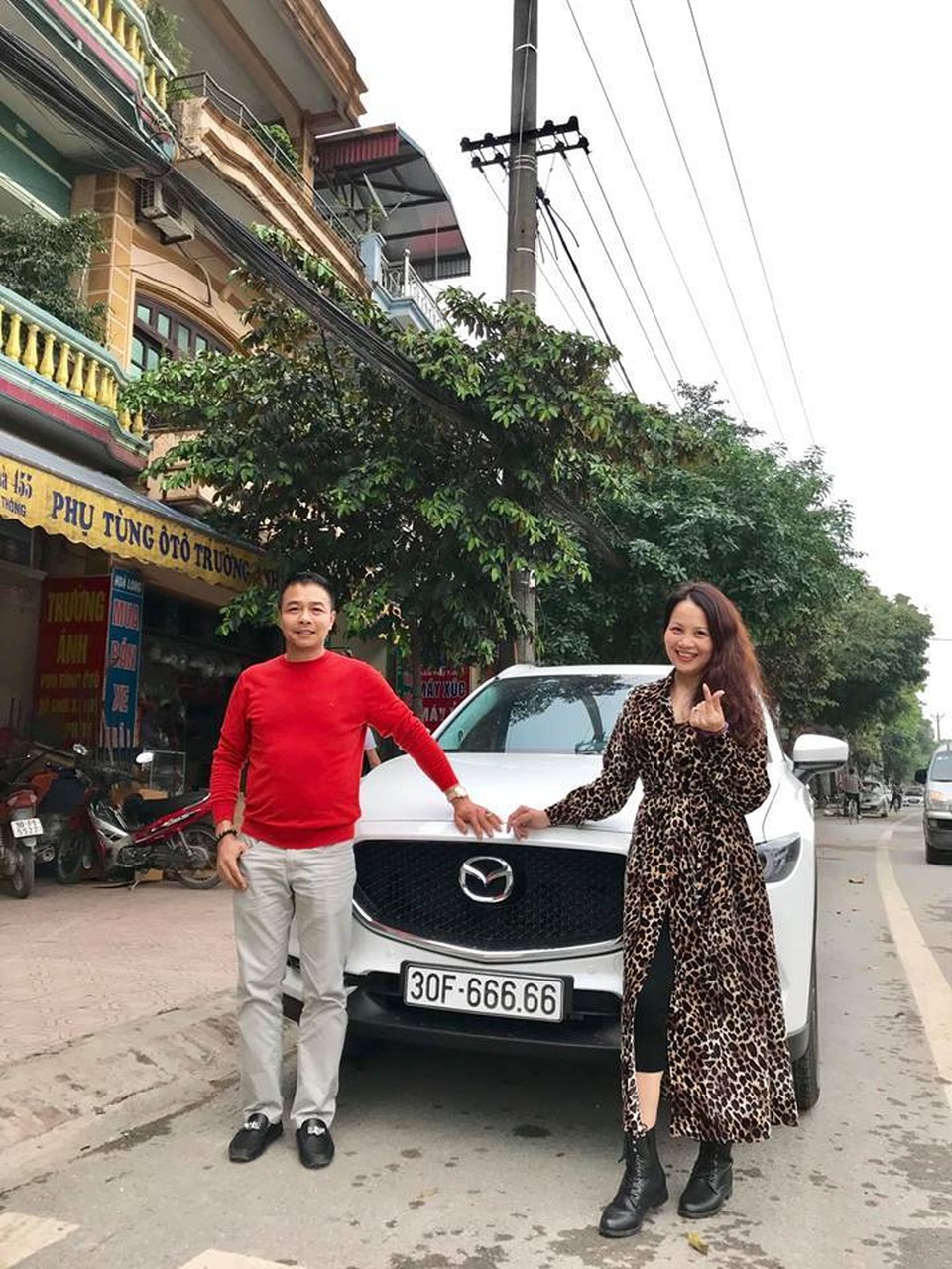 Mazda CX-5 biển ngũ quý 6 rao giá hơn 3 tỷ - 3 Mazda CX-5 biển ngũ quý 6 rao giá hơn 3 tỷ - 3