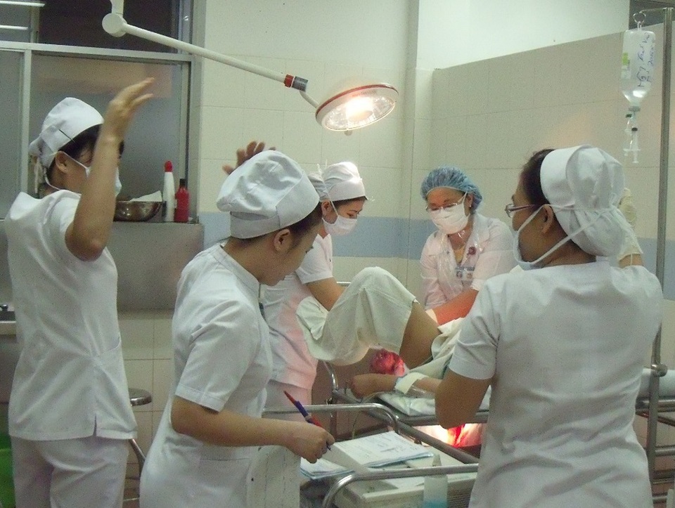 Tử vong mẹ khi sinh ám ảnh cả bác sĩ và người bệnh - 2 Tử vong mẹ khi sinh ám ảnh cả bác sĩ và người bệnh - 2