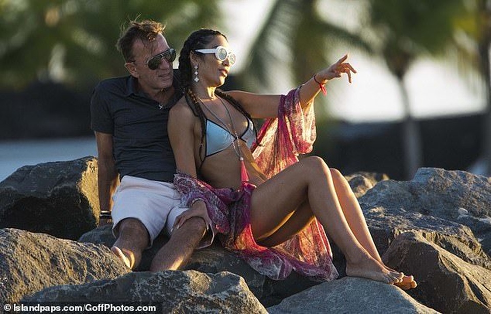Duncan Bannatyne tươi tắn bên vợ kém 31 tuổi - 6 Duncan Bannatyne tươi tắn bên vợ kém 31 tuổi - 6