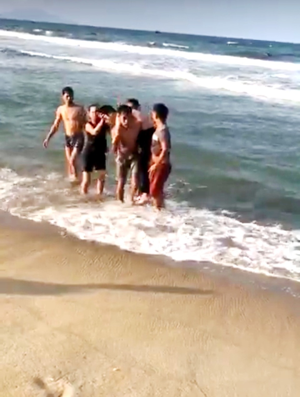 Học sinh bị đuối nước