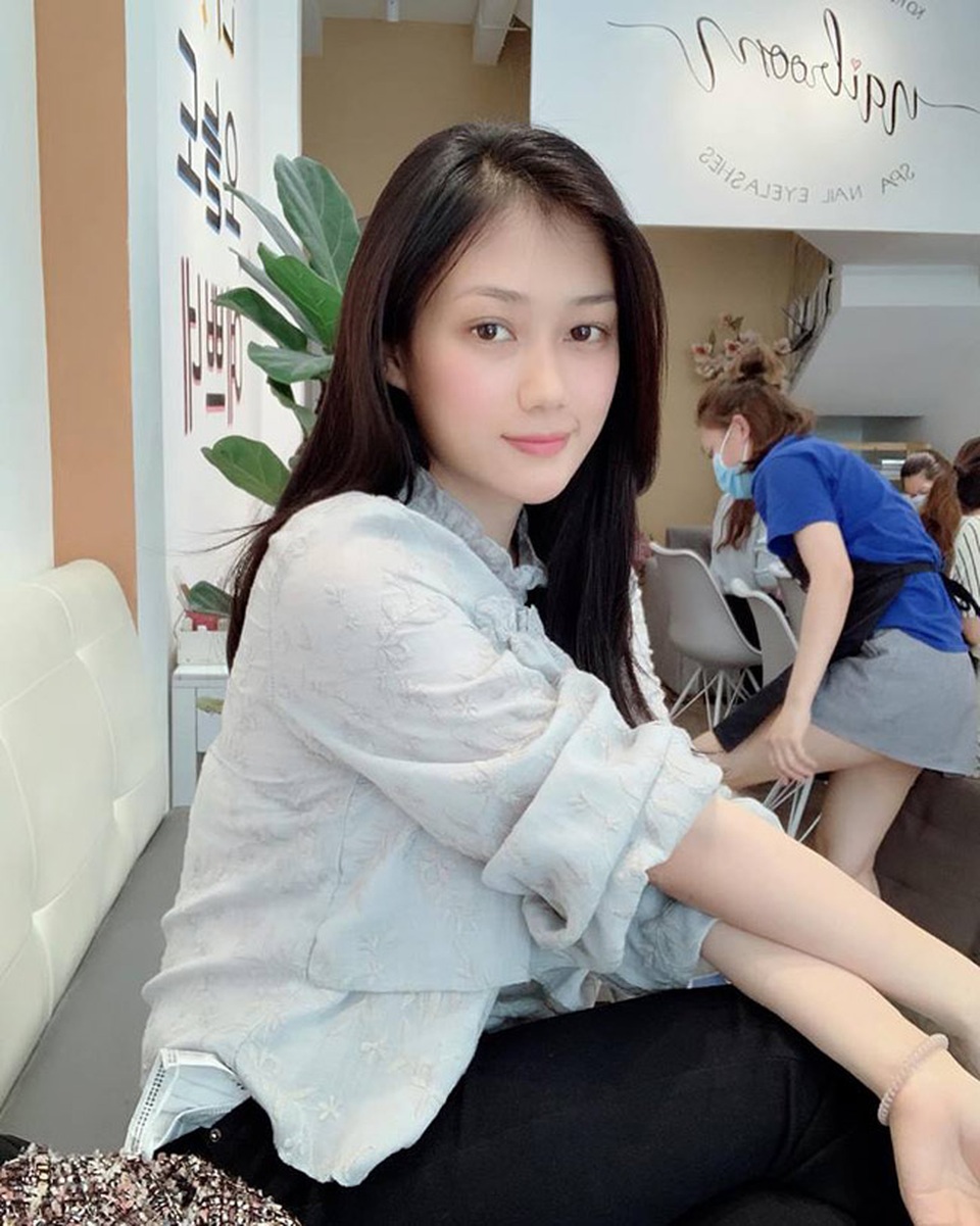 Chỉ cao vỏn vẹn 1m53, cô gái Đắk Lắk vẫn siêu nóng bỏng - 16 Chỉ cao vỏn vẹn 1m53, cô gái Đắk Lắk vẫn siêu nóng bỏng - 16