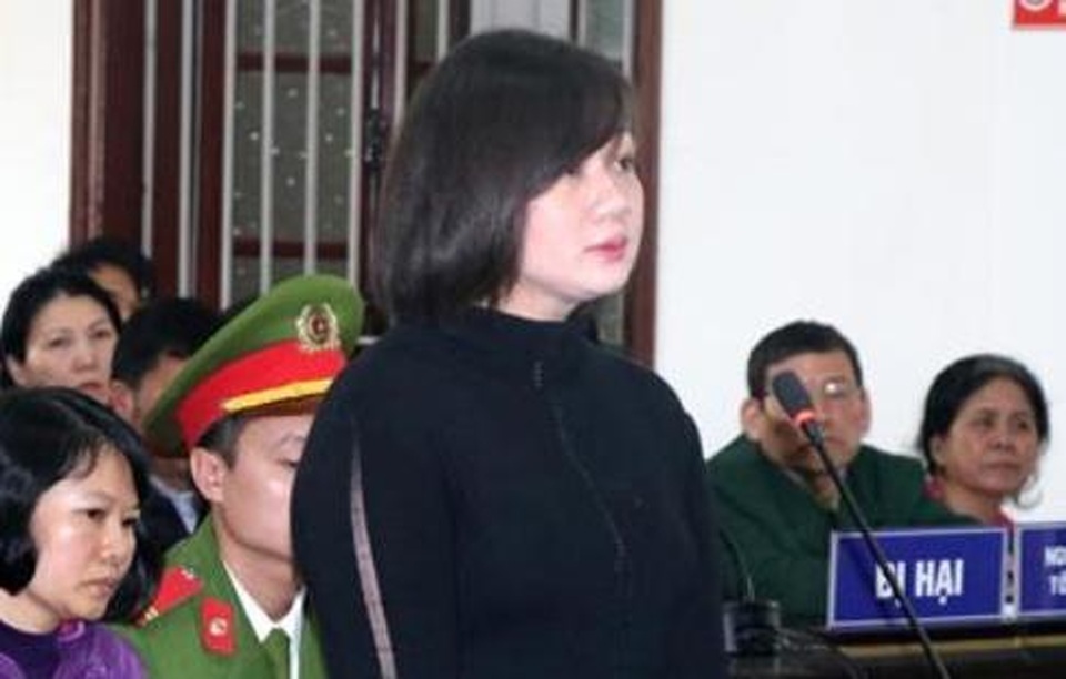 Nguyên nữ Thanh tra tỉnh lĩnh án vì lừa đảo - 1 Nguyên nữ Thanh tra tỉnh lĩnh án vì lừa đảo - 1