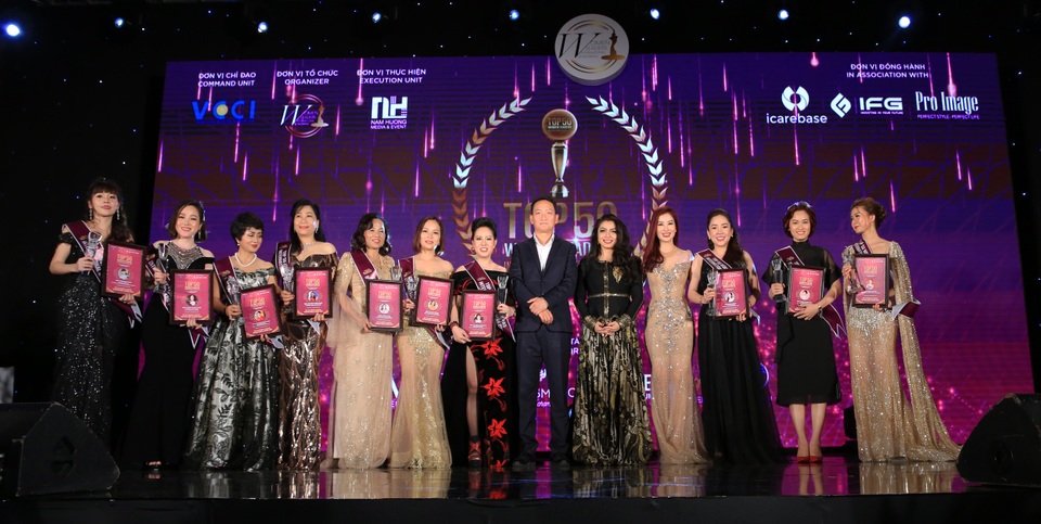 “Phượng Hoàng” bất động sản Thanh Tú đạt giải top 50 nữ lãnh đạo toàn cầu 2019 - 2 “Phượng Hoàng” bất động sản Thanh Tú đạt giải top 50 nữ lãnh đạo toàn cầu 2019 - 2