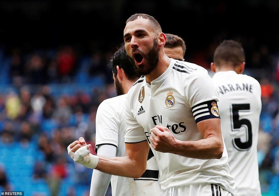 Benzema giúp Real Madrid thắng trận thứ ba thời HLV Zidane - 9