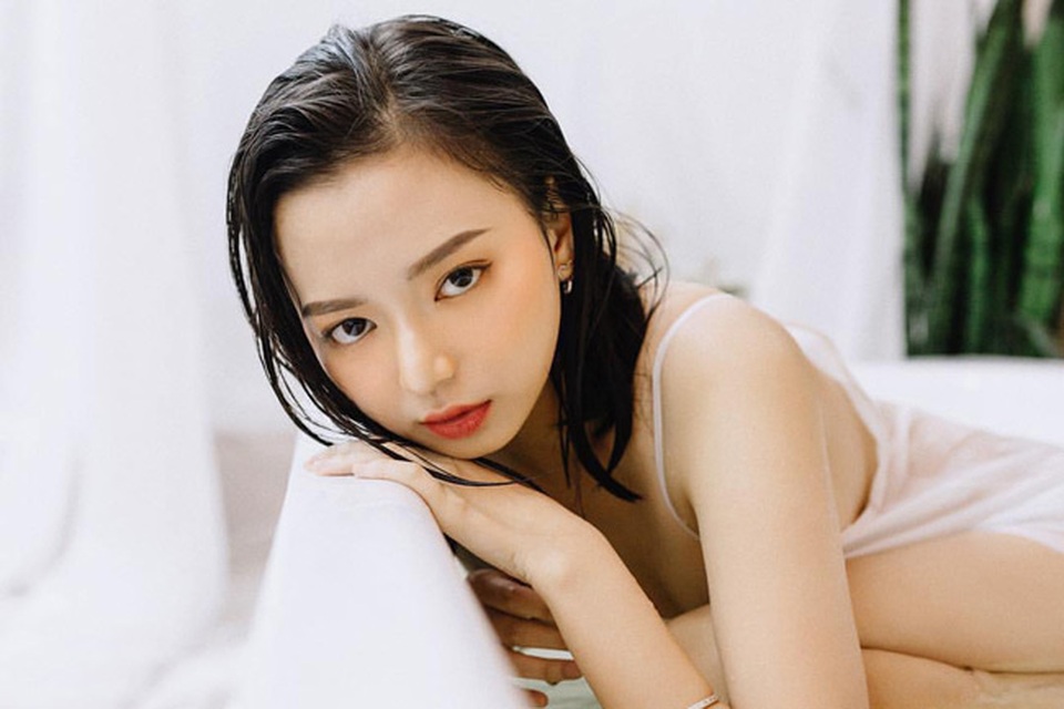 Cô gái trẻ Hải Phòng mặt đẹp như nàng thơ, thân hình cực bốc lửa - 11 Cô gái trẻ Hải Phòng mặt đẹp như nàng thơ, thân hình cực bốc lửa - 11