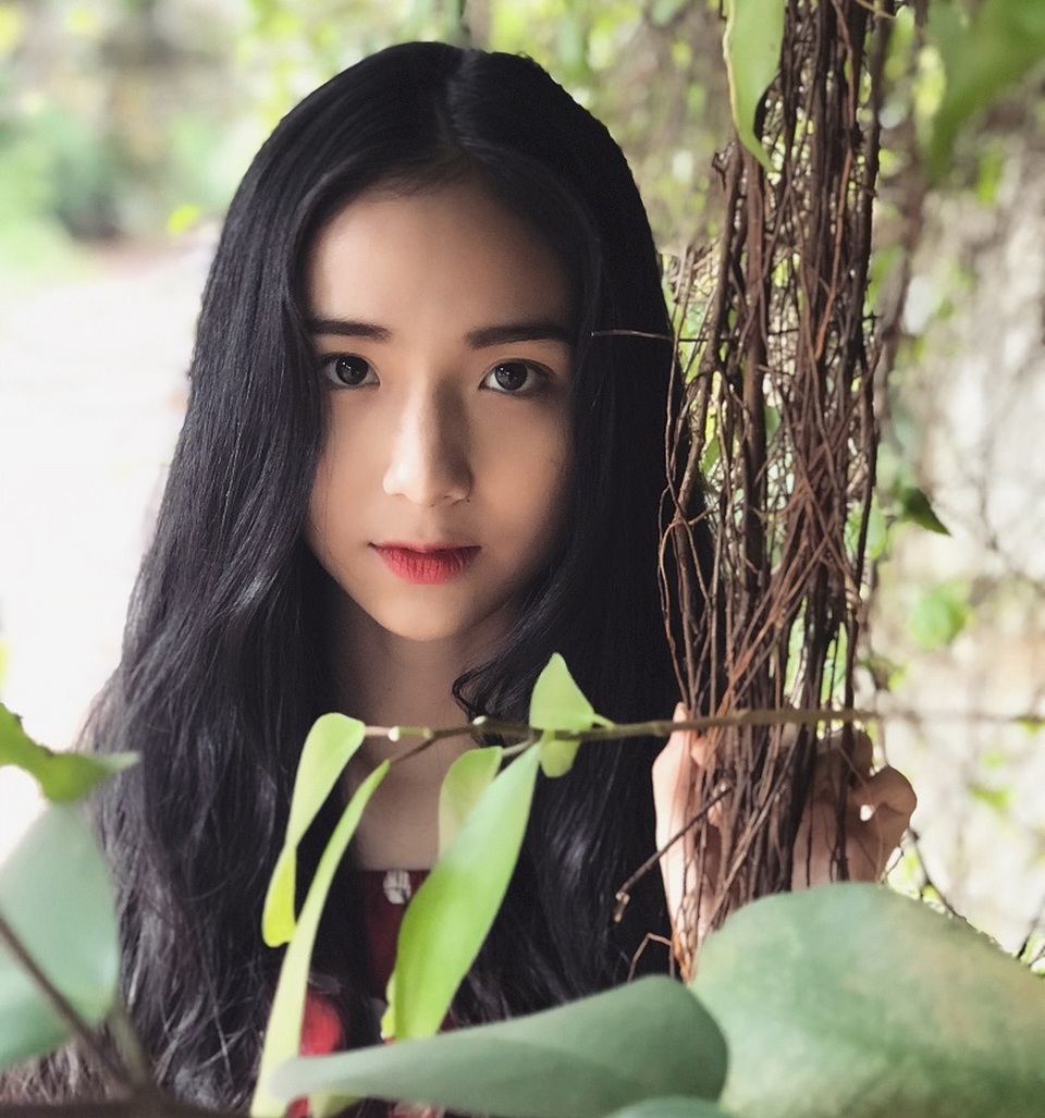 Nữ sinh phố núi Gia Lai xinh đẹp luôn bị hiểu lầm là... con lai - 10 Nữ sinh phố núi Gia Lai xinh đẹp luôn bị hiểu lầm là... con lai - 10