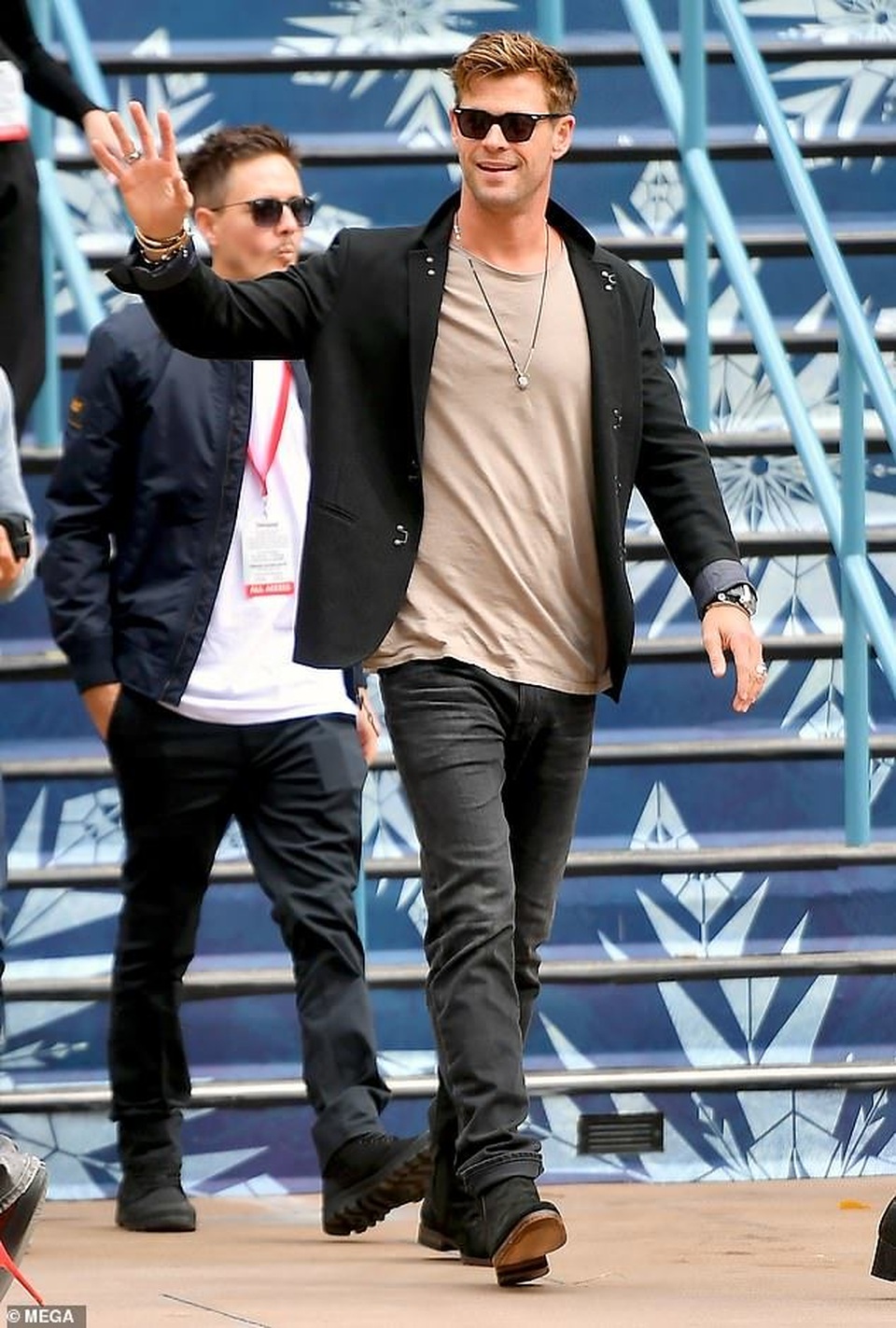 Dàn sao phim Biệt đội siêu anh hùng tái ngộ - 5 Dàn sao phim Biệt đội siêu anh hùng tái ngộ - 5