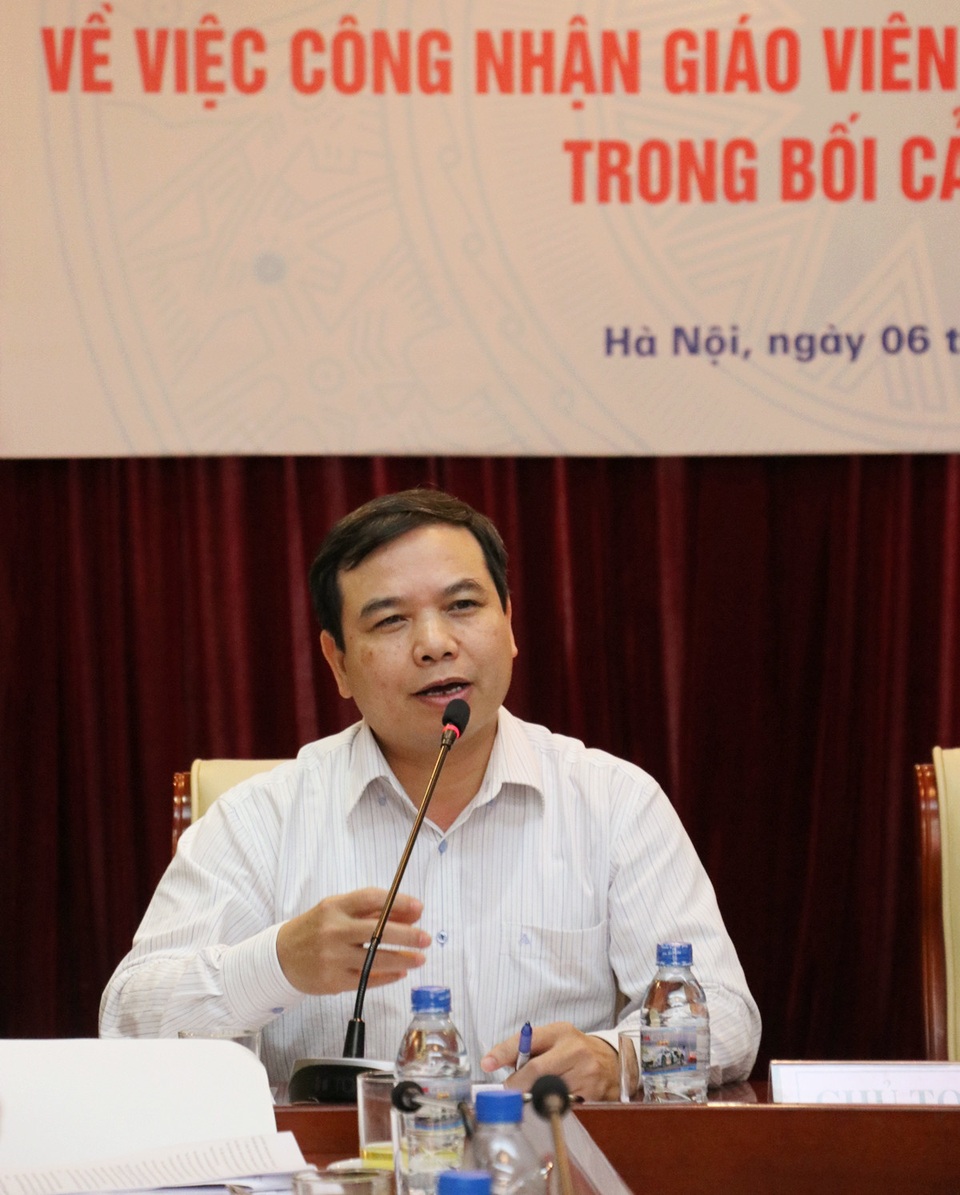 Từ thi sang xét giáo viên giỏi: Chuyển từ áp lực kiểu cũ sang áp lực kiểu mới? - 7 Từ thi sang xét giáo viên giỏi: Chuyển từ áp lực kiểu cũ sang áp lực kiểu mới? - 7