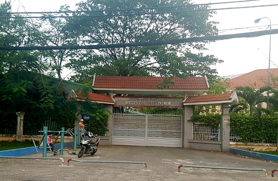 Hàng chục học sinh tiểu học nhập viện nghi ngộ độc thực phẩm - 3 Hàng chục học sinh tiểu học nhập viện nghi ngộ độc thực phẩm - 3