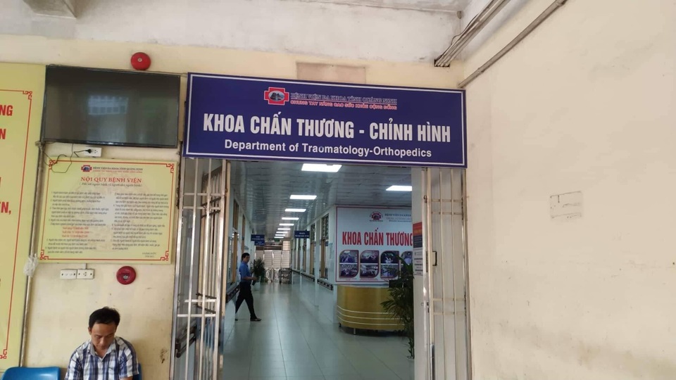 Công an Quảng Ninh vào cuộc vụ nữ sinh THPT bị đánh hội đồng phải nhập viện - 1 Công an Quảng Ninh vào cuộc vụ nữ sinh THPT bị đánh hội đồng phải nhập viện - 1