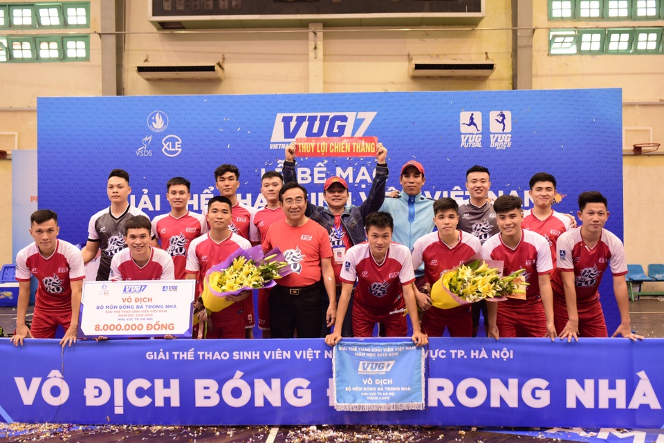 SV Phương Đông nhảy cực đỉnh chiến thắng Dance Battle, SV Thuỷ lợi vô địch Futsal - 9 SV Phương Đông nhảy cực đỉnh chiến thắng Dance Battle, SV Thuỷ lợi vô địch Futsal - 9