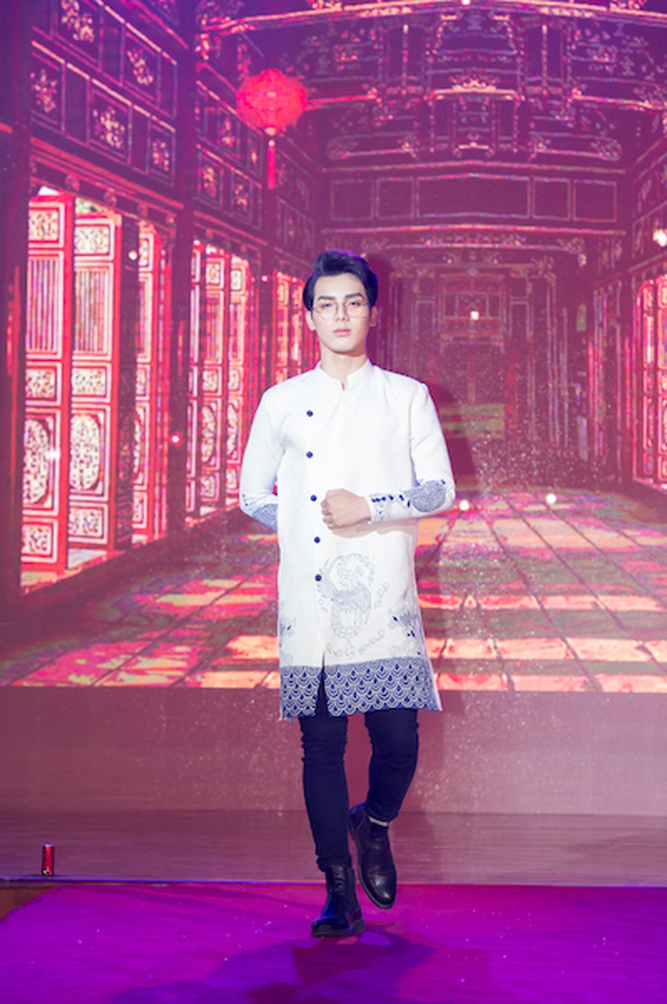 Dàn “trai xinh gái đẹp” đốn tim khán giả tại chung kết “The Face Of Law 2019” - 9 Dàn “trai xinh gái đẹp” đốn tim khán giả tại chung kết “The Face Of Law 2019” - 9
