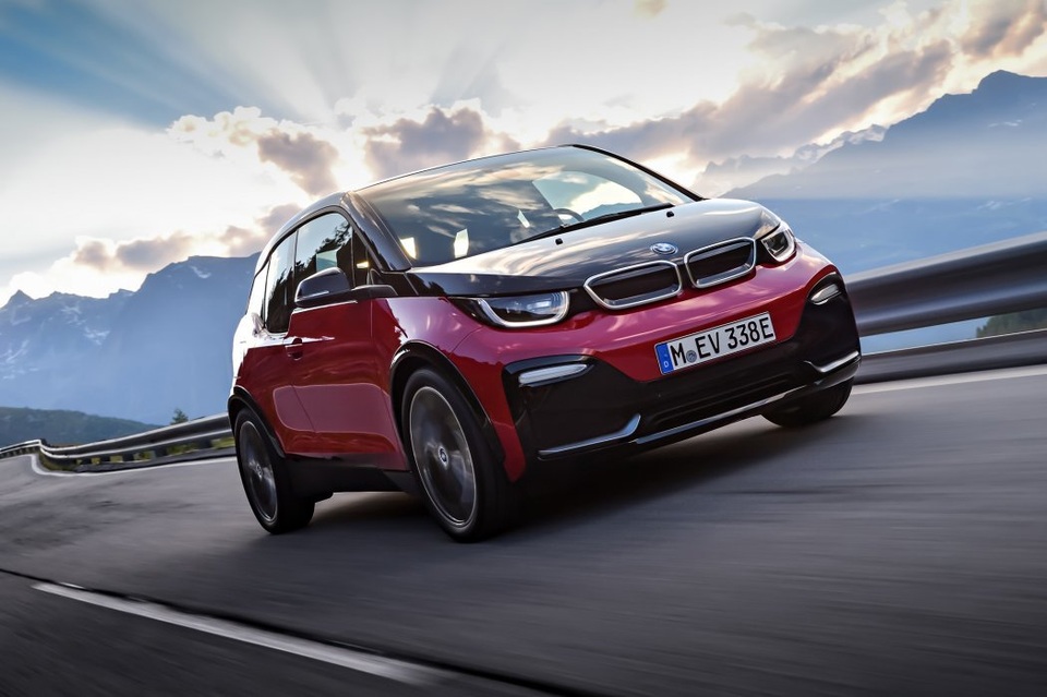 BMW cân nhắc thay thế i3 bằng mẫu i2 rẻ ít cá tính hơn - 1 BMW cân nhắc thay thế i3 bằng mẫu i2 rẻ ít cá tính hơn - 1