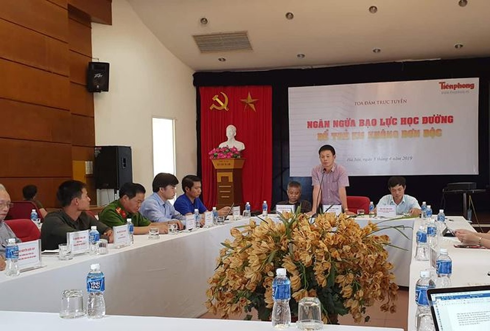 Bạo lực, xâm hại trẻ em: Mới chỉ thấy phần chóp, thời gian tới sẽ còn thấy nhiều hơn - 1 Bạo lực, xâm hại trẻ em: Mới chỉ thấy phần chóp, thời gian tới sẽ còn thấy nhiều hơn - 1