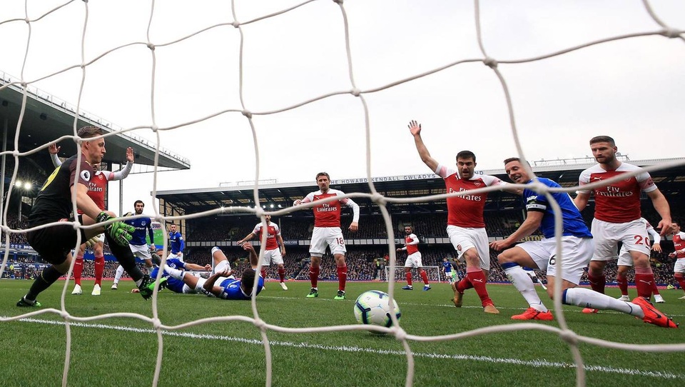 Những khoảnh khắc tắt lịm của Arsenal trước Everton - 4 Những khoảnh khắc tắt lịm của Arsenal trước Everton - 4