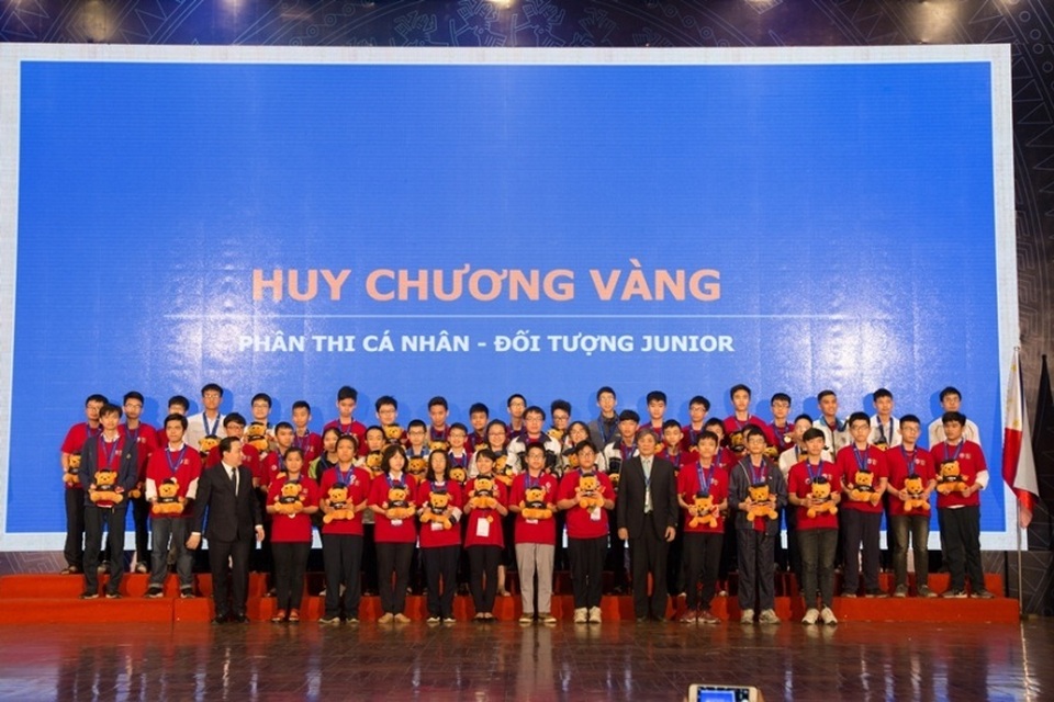 Atlantic trao học bổng cho các tài năng toán học trẻ - 3 Atlantic trao học bổng cho các tài năng toán học trẻ - 3