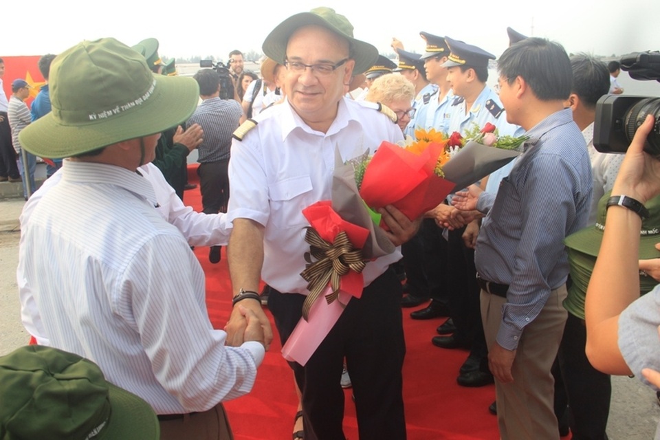 Đoàn du khách quốc tế đến tham quan Quảng Trị bằng du thuyền - 3 Đoàn du khách quốc tế đến tham quan Quảng Trị bằng du thuyền - 3