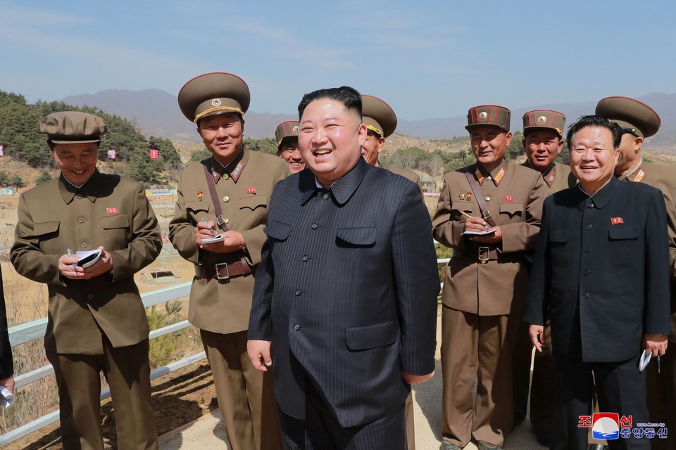 Lý do ông Kim Jong-un thị sát hàng loạt công trình trọng điểm tại Triều Tiên - 4 Lý do ông Kim Jong-un thị sát hàng loạt công trình trọng điểm tại Triều Tiên - 4