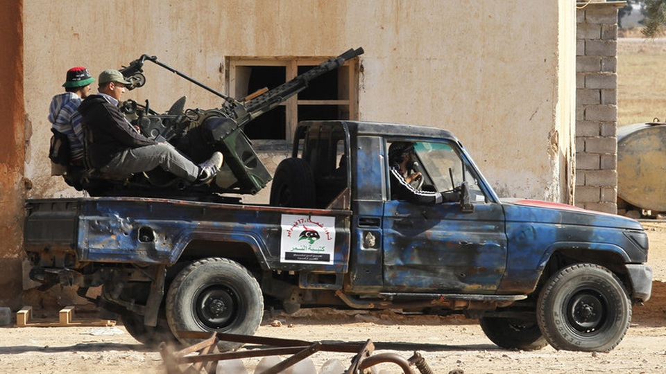 Chiến sự Libya nóng trở lại, Mỹ rút quân khẩn cấp - 1 Chiến sự Libya nóng trở lại, Mỹ rút quân khẩn cấp - 1