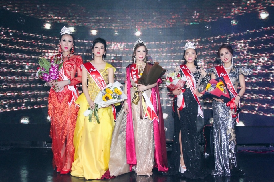 Cát Tường đăng quang Hoa hậu Nhân ái quốc tế 2019 - 2 Cát Tường đăng quang Hoa hậu Nhân ái quốc tế 2019 - 2