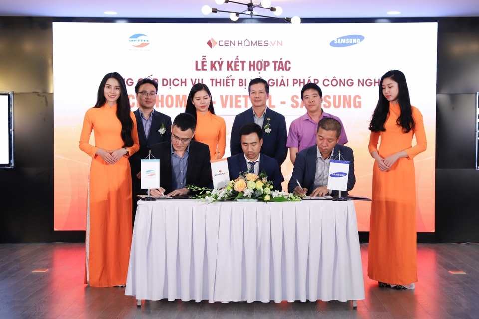 Các “ông lớn” công nghệ cùng CenHomes thay đổi cách thức giao dịch bất động sản - 1 Các “ông lớn” công nghệ cùng CenHomes thay đổi cách thức giao dịch bất động sản - 1