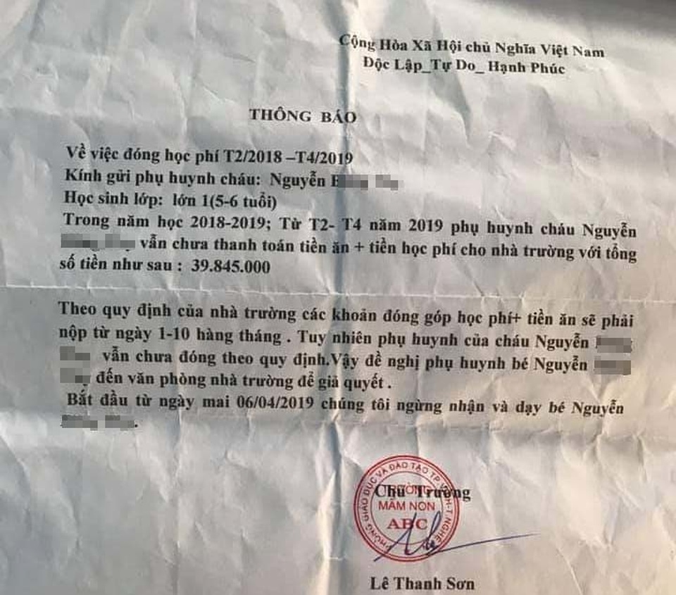 Bé 5 tuổi bị trường thông báo ngừng nhận vì thiếu tiền đóng học 14 tháng? - 2 Bé 5 tuổi bị trường thông báo ngừng nhận vì thiếu tiền đóng học 14 tháng? - 2