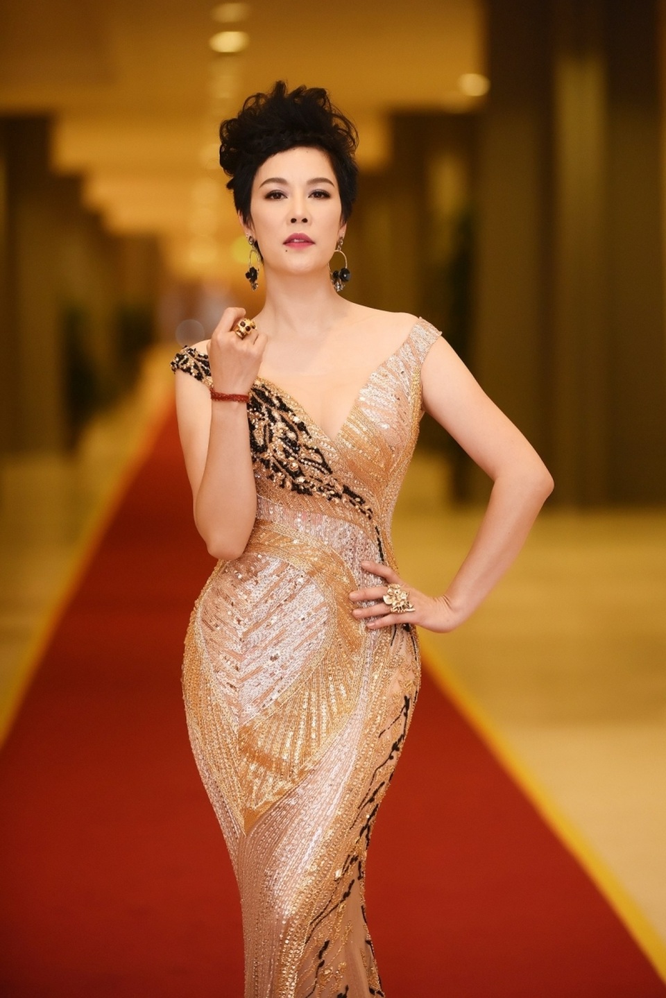 Ca sĩ Thu Phương lần đầu đáp trả khi bị chê “nhạt” khi ngồi ghế nóng - 1 Ca sĩ Thu Phương lần đầu đáp trả khi bị chê “nhạt” khi ngồi ghế nóng - 1