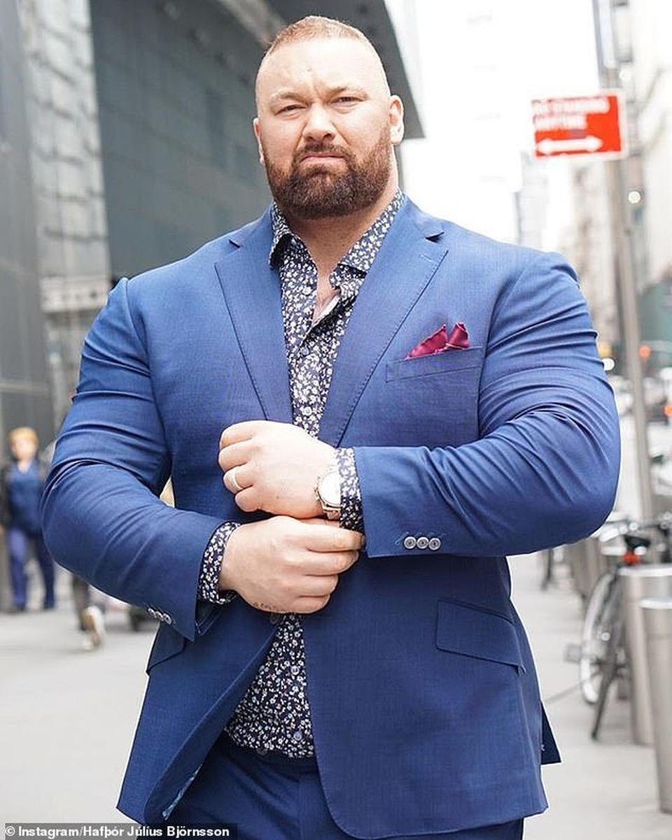 Nam diễn viên cơ bắp trở thành “Người đàn ông khỏe nhất Châu Âu” lần thứ 5 - 1