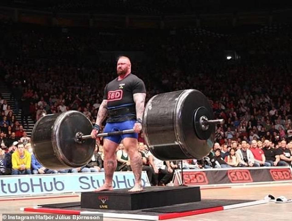 Nam diễn viên cơ bắp trở thành “Người đàn ông khỏe nhất Châu Âu” lần thứ 5 - 2