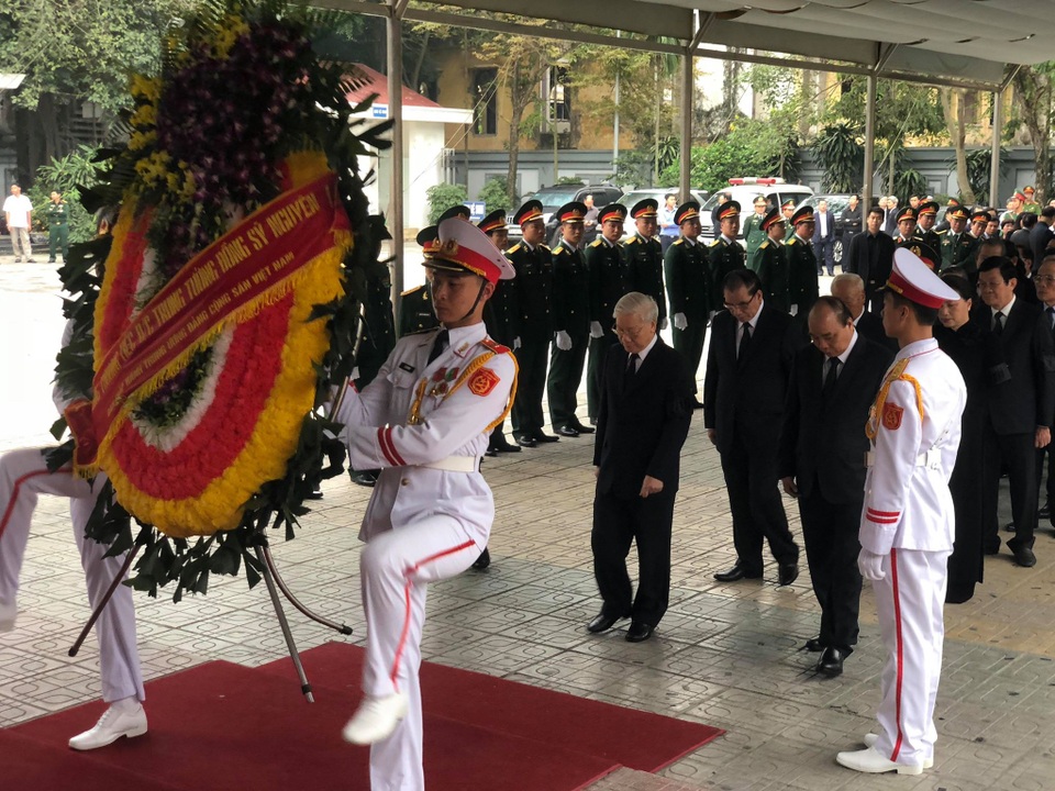 Lãnh đạo Đảng, Nhà nước tiễn biệt Trung tướng Đồng Sỹ Nguyên - 4 Lãnh đạo Đảng, Nhà nước tiễn biệt Trung tướng Đồng Sỹ Nguyên - 4