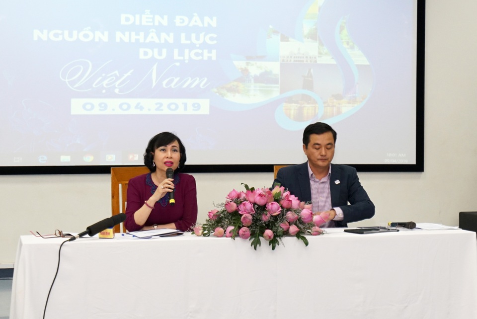 Hơn 20 % nhân lực trong lĩnh vực du lịch chưa được đào tạo - 1 Hơn 20 % nhân lực trong lĩnh vực du lịch chưa được đào tạo - 1