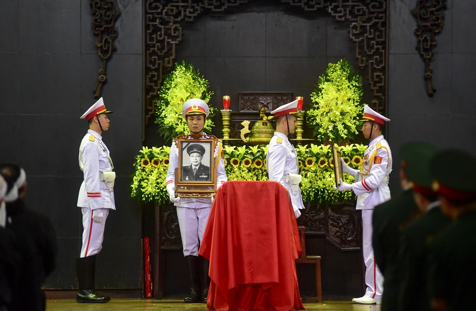 Hình ảnh Lễ truy điệu Trung tướng Đồng Sỹ Nguyên - 9 Hình ảnh Lễ truy điệu Trung tướng Đồng Sỹ Nguyên - 9