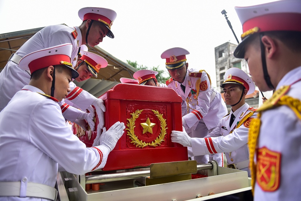 Hình ảnh Lễ truy điệu Trung tướng Đồng Sỹ Nguyên - 17 Hình ảnh Lễ truy điệu Trung tướng Đồng Sỹ Nguyên - 17