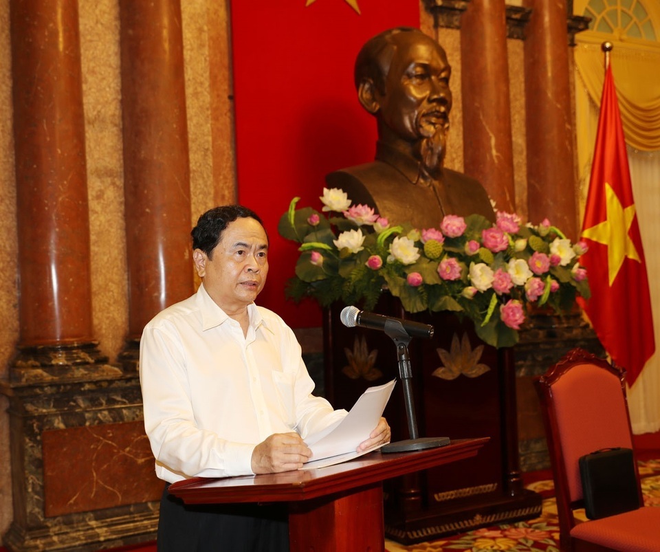 Tổng Bí thư, Chủ tịch nước: Không thể để đạo đức xuống cấp - 2 Tổng Bí thư, Chủ tịch nước: Không thể để đạo đức xuống cấp - 2