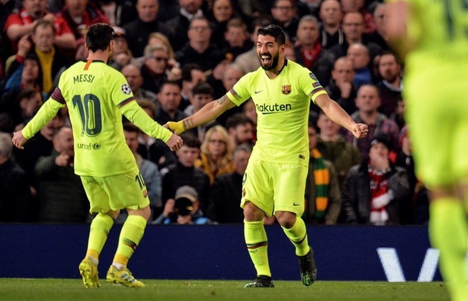 Man Utd 0-1 Barcelona: Luke Shaw phản lưới nhà - 10 Man Utd 0-1 Barcelona: Luke Shaw phản lưới nhà - 10