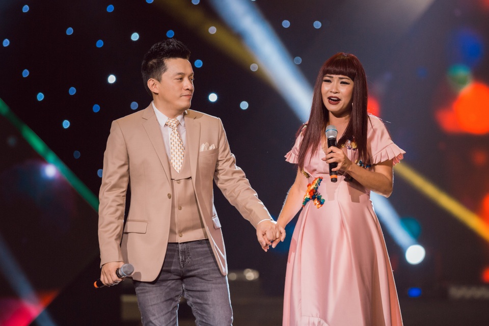 Lam Trường gây sốc khi tiết lộ từng ngủ chung giường với Phương Thanh - 4 Lam Trường gây sốc khi tiết lộ từng ngủ chung giường với Phương Thanh - 4