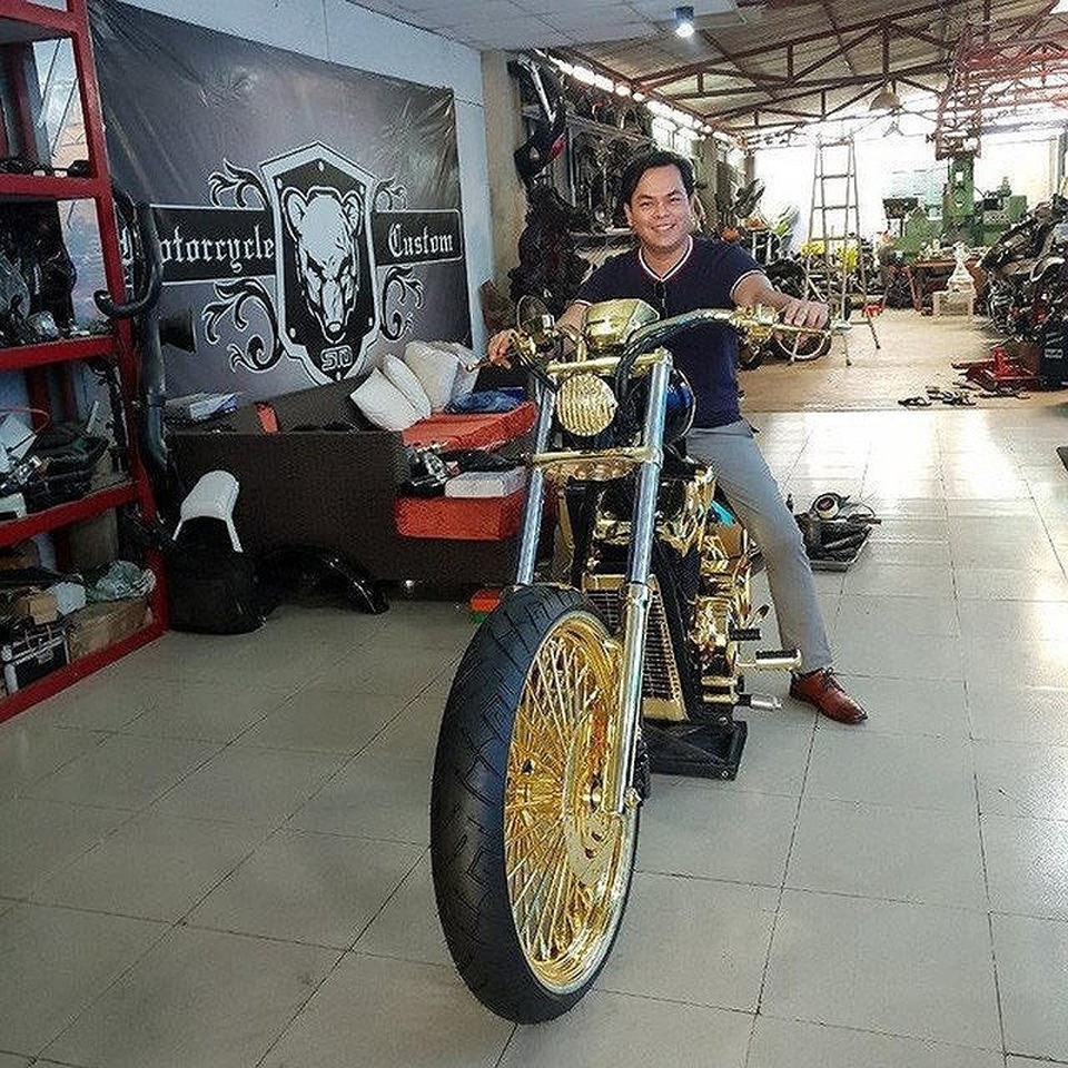 Những mẫu xe để đời của Phúc XO bị tạm giữ để điều tra - 10 Những mẫu xe để đời của Phúc XO bị tạm giữ để điều tra - 10
