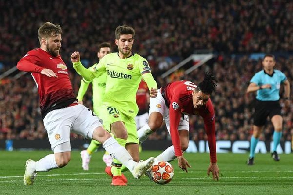 Man Utd 0-1 Barcelona: Luke Shaw phản lưới nhà - 1 Man Utd 0-1 Barcelona: Luke Shaw phản lưới nhà - 1