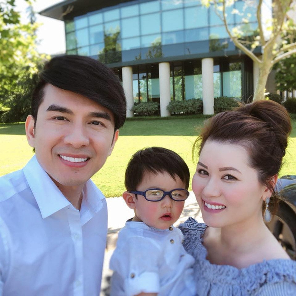Đan Trường bị chê với mái tóc “củ hành cuốn lô” - 8 Đan Trường bị chê với mái tóc “củ hành cuốn lô” - 8