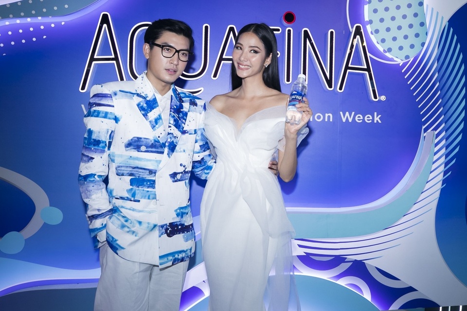 Minh Tú mở màn Aquafina VIFW, bộ ba Thanh Hằng - Quang Đại - Hoàng Thùy công phá thảm đỏ - 6 Minh Tú mở màn Aquafina VIFW, bộ ba Thanh Hằng - Quang Đại - Hoàng Thùy công phá thảm đỏ - 6