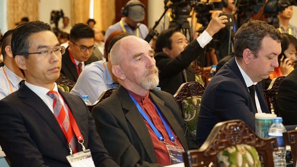 Bộ trưởng Phùng Xuân Nhạ: Chuẩn hóa chương trình đào tạo nhân lực du lịch theo hướng quốc tế - 2 Bộ trưởng Phùng Xuân Nhạ: Chuẩn hóa chương trình đào tạo nhân lực du lịch theo hướng quốc tế - 2