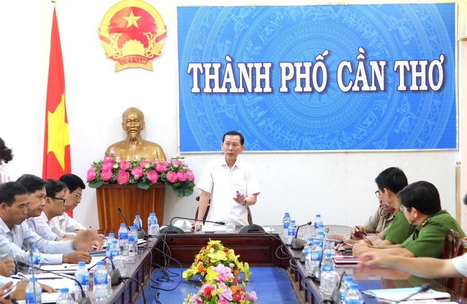 Cần Thơ: Khó kiểm tra chất lượng thực phẩm bán qua mạng - 1 Cần Thơ: Khó kiểm tra chất lượng thực phẩm bán qua mạng - 1
