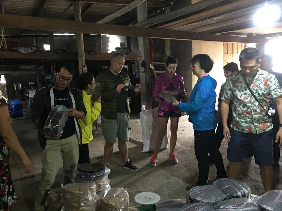 Trải nghiệm du thuyền giữa lòng di sản Phong Nha, tham quan các làng nghề - 7 Trải nghiệm du thuyền giữa lòng di sản Phong Nha, tham quan các làng nghề - 7