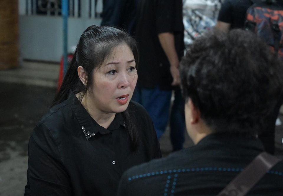 Phương Thanh, Minh Nhí, Trịnh Kim Chi… nghẹn ngào tiễn biệt nghệ sĩ Anh Vũ - 3 Phương Thanh, Minh Nhí, Trịnh Kim Chi… nghẹn ngào tiễn biệt nghệ sĩ Anh Vũ - 3
