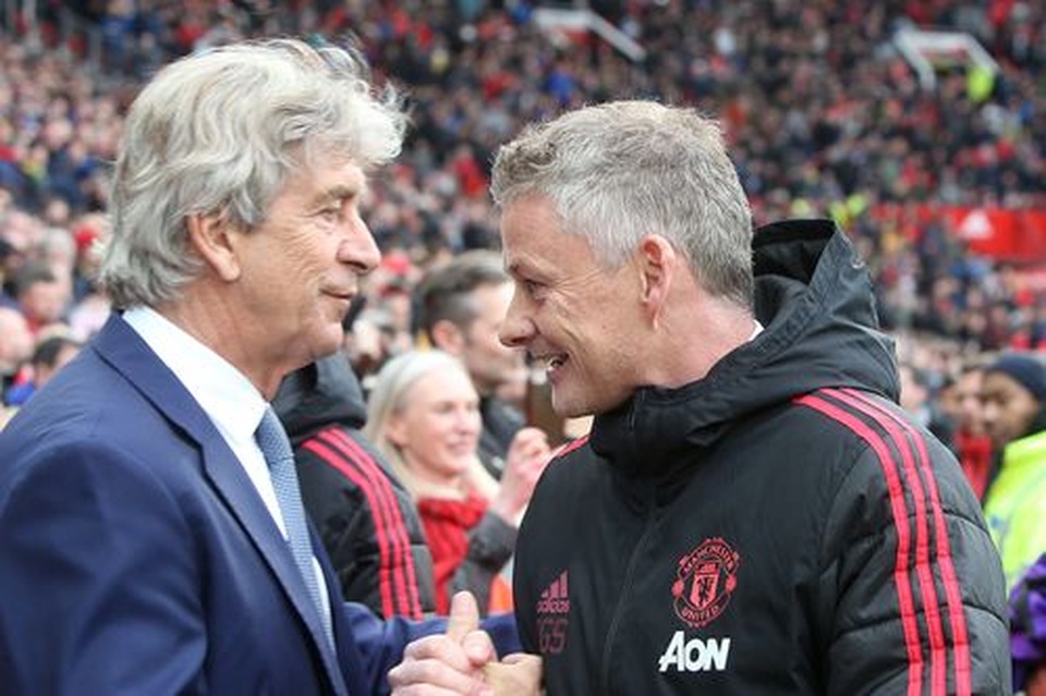 Man Utd 2-1 West Ham: Cú đúp từ chấm 11m của Pogba - 7 Man Utd 2-1 West Ham: Cú đúp từ chấm 11m của Pogba - 7